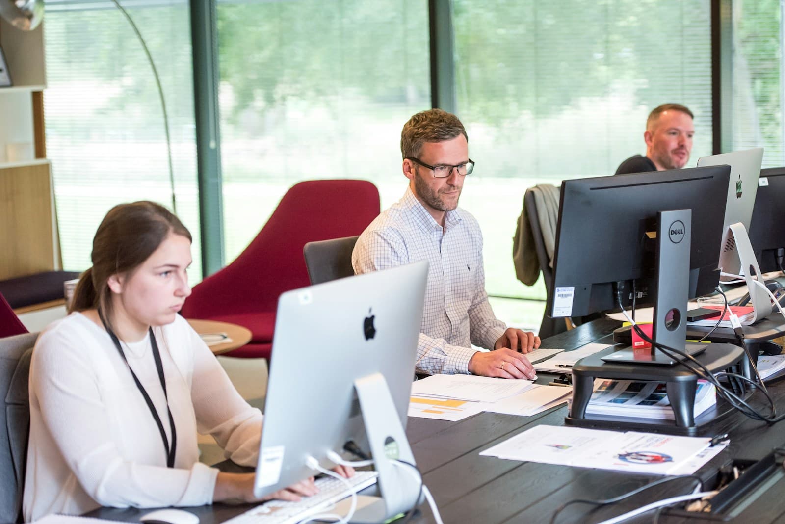 Customer service professionals collaborating